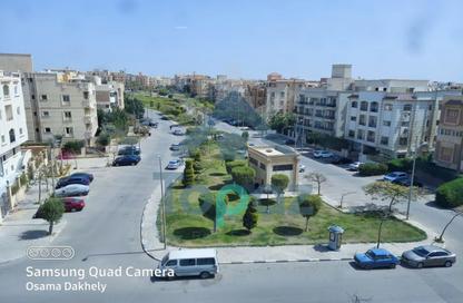 دوبلكس - 5 غرف نوم - 5 حمامات للبيع في 6 ويست - بيفرلي هيلز - كمبوندات الشيخ زايد - الشيخ زايد - الجيزة
