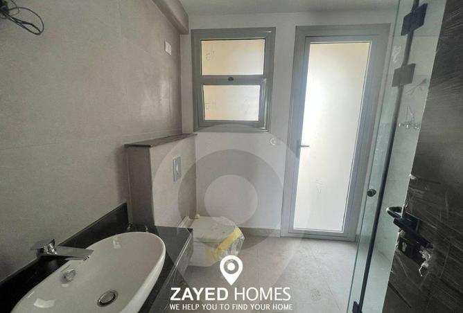 64904170 - Property Image 3