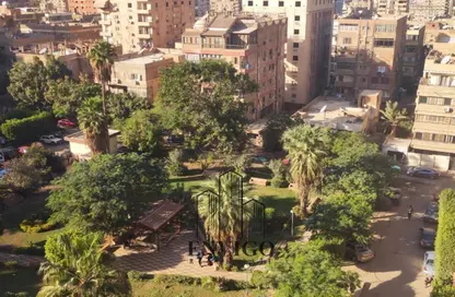 Apartment - 3 Bedrooms - 2 Bathrooms for sale in Metwally Nour St. - 1st Zone - Nasr City - Cairo