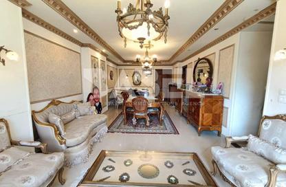 Apartment - 3 Bedrooms - 2 Bathrooms for sale in Kafr Abdo - Roushdy - Hay Sharq - Alexandria
