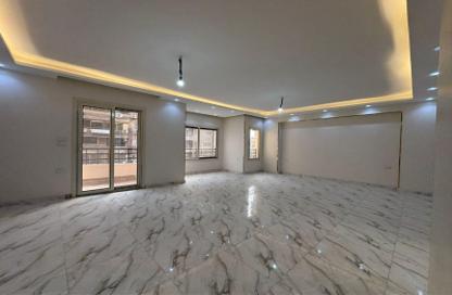 Office Space - 5 Bedrooms - 2 Bathrooms for rent in Mosadak St. - Dokki - Giza