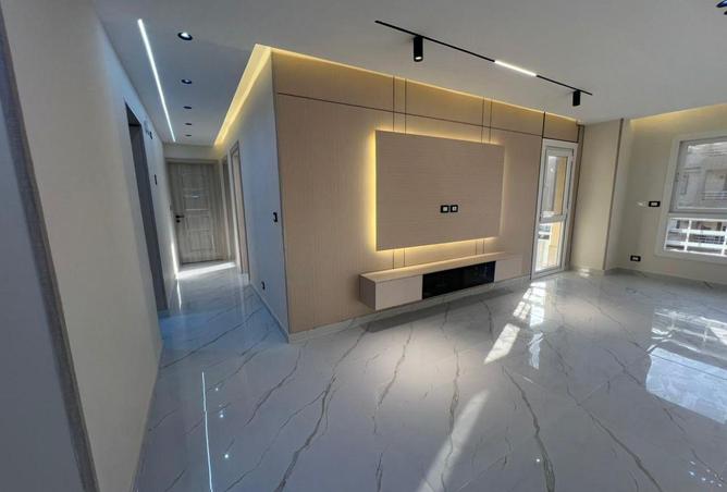 58745153 - صورة العقار 2