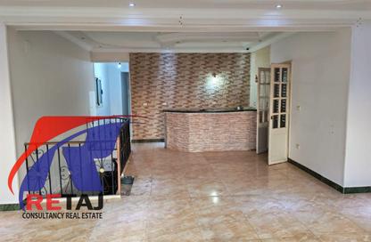 Apartment - 6 Bedrooms - 3 Bathrooms for rent in Leila Mourad St. - El Yasmeen 5 - El Yasmeen - New Cairo City - Cairo