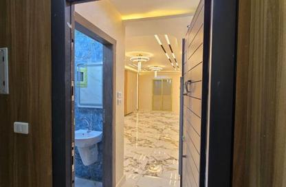 Apartment - 3 Bedrooms - 3 Bathrooms for sale in Gate 4 - Mena - Hadayek El Ahram - Giza