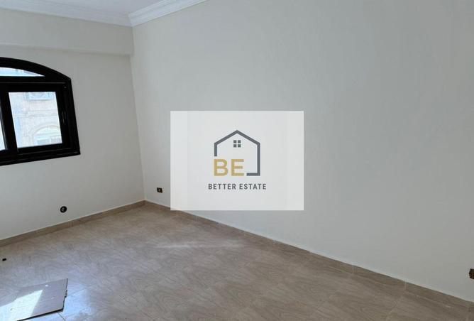 8570215 - Property Image 2