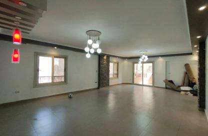 Apartment - 3 Bedrooms - 2 Bathrooms for rent in 7th Sector - Zahraa El Maadi - Hay El Maadi - Cairo