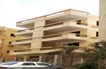 Apartment - 3 Bedrooms - 2 Bathrooms for sale in El Banafseg Apartment Buildings - El Banafseg - New Cairo City - Cairo