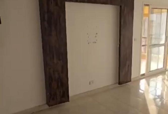 8640852 - صورة العقار 2