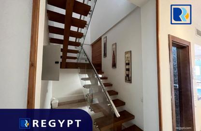 (بنتهاوس  (روف - 3 - 3 للايجار في حي المعادي - القاهرة