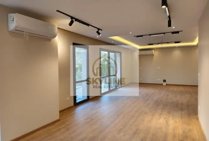 114082918 - Property Image 2