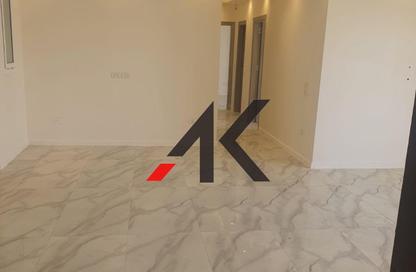 Apartment - 2 Bedrooms - 2 Bathrooms for rent in Garden Residence - Hyde Park - New Cairo City - Cairo Apartment - 2 Bedrooms - 2 Bathrooms for rent in Garden Residence - Hyde Park - New Cairo City - Cairo