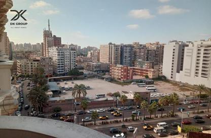 شقة - 3 غرف نوم - 2 حمامات للبيع في شارع كمال الدين صلاح - سموحة - حي شرق - الاسكندرية