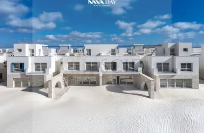 Chalet - 3 Bedrooms - 3 Bathrooms for sale in Naia bay - Ras Al Hekma - North Coast