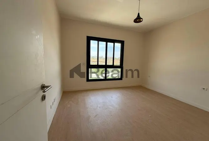 111884577 - Property Image 2