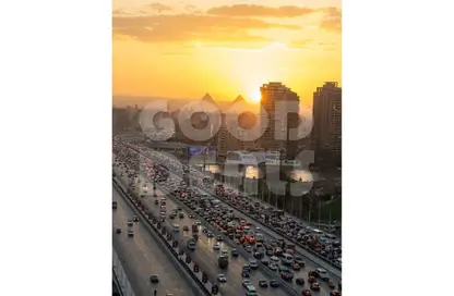 Apartment - 3 Bedrooms - 3 Bathrooms for sale in Cornish El Nile St. - Maadi - Hay El Maadi - Cairo