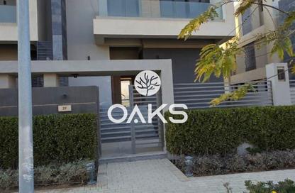 Villa - 4 Bedrooms - 5 Bathrooms for sale in El Patio Town - 5th Settlement Compounds - The 5th Settlement - New Cairo City - Cairo