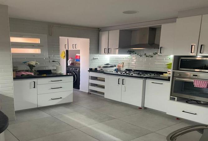 62167211 - Property Image 3