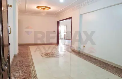 شقة - 3 غرف نوم - 2 حمامات للبيع في ستانلي - حي شرق - الاسكندرية شقة - 3 غرف نوم - 2 حمامات للبيع في ستانلي - حي شرق - الاسكندرية