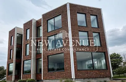 مساحات مكتبية - غرفة نوم - 1 حمام للايجار في المجاورة الثانية - المنطقة الخامسة - مدينة الشروق - القاهرة