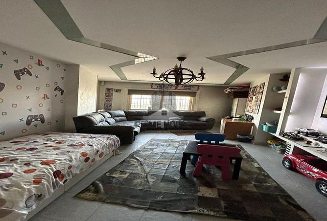 8618722 - Property Image 3