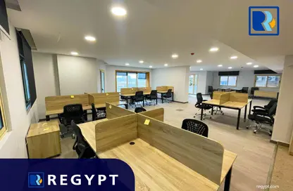 Office Space - 4 Bedrooms - 2 Bathrooms for rent in Al Laselky St. - El Laselky - New Maadi - Hay El Maadi - Cairo