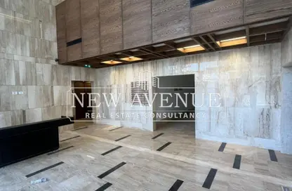 مساحات مكتبية - غرفة نوم - 2 حمامات للايجار في ديستريكت 5 - كمبوندات التجمع الخامس - التجمع الخامس - مدينة القاهرة الجديدة - القاهرة