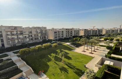 Apartment - 4 Bedrooms - 3 Bathrooms for sale in Moon Residences - Fifth Square - The 5th Settlement - New Cairo City - Cairo