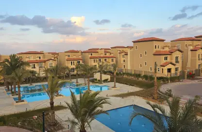 Townhouse - 4 Bedrooms - 4 Bathrooms for sale in Lake View Residence - 5th Settlement Compounds - The 5th Settlement - New Cairo City - Cairo