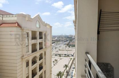 شقة - 3 غرف نوم - 2 حمامات للايجار في سموحة الجديدة - سموحة - حي شرق - الاسكندرية