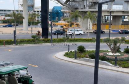 محل - استوديو - 1 حمام للايجار في سنترادا بلازا - ميدان جهينة - مدينة 6 أكتوبر - الجيزة