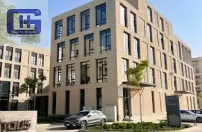 مساحات مكتبية - 3 غرف نوم - 1 حمام للايجار في ديستريكت 5 - كمبوندات التجمع الخامس - التجمع الخامس - مدينة القاهرة الجديدة - القاهرة