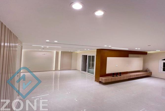 102353176 - Property Image 3