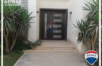 Villa - 4 Bedrooms - 4 Bathrooms for rent in Sheikh Zayed Compounds - Sheikh Zayed City - Giza