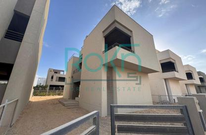 Villa - 4 Bedrooms - 4 Bathrooms for sale in The Crown - Cairo Alexandria Desert Road - 6 October City - Giza