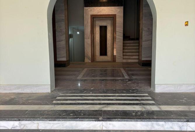 68782261 - Property Image 3