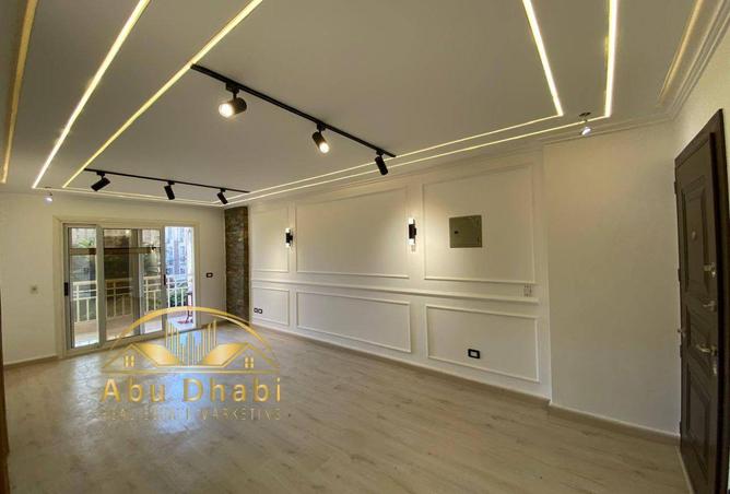 54748386 - صورة العقار 2