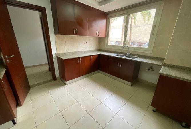 64137002 - Property Image 2