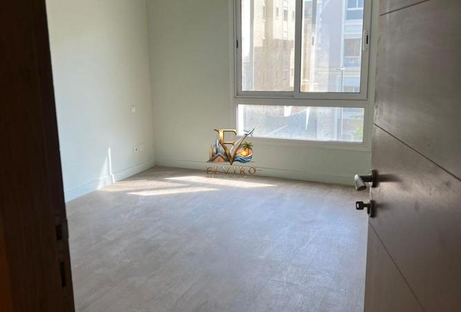 83984197 - Property Main Image