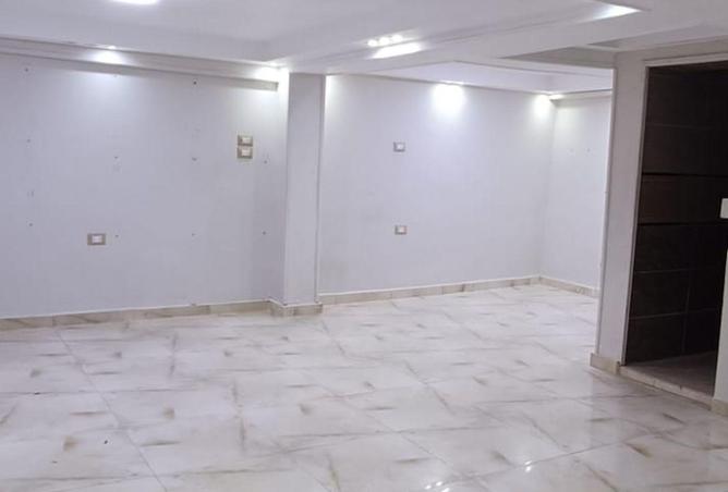 8642718 - Property Image 2