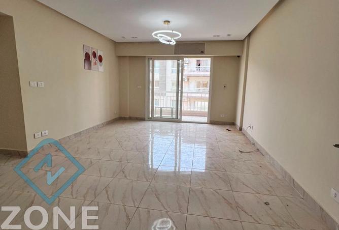 92684778 - Property Image 2