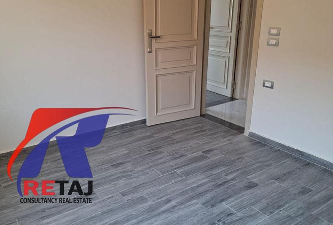 99772858 - Property Image 3