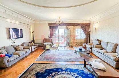 Apartment - 3 Bedrooms - 2 Bathrooms for sale in Smouha Square - Smouha - Hay Sharq - Alexandria
