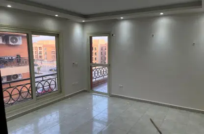 شقة - 3 غرف نوم - 2 حمامات للايجار في مدينة الخمائل - كمبوندات الشيخ زايد - الشيخ زايد - الجيزة