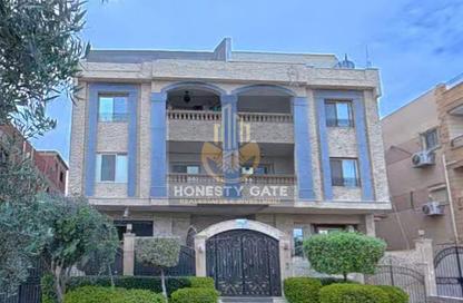 Apartment - 3 Bedrooms - 2 Bathrooms for sale in Al Imam Zain Al Abdeen St. - El Banafseg 9 - El Banafseg - New Cairo City - Cairo