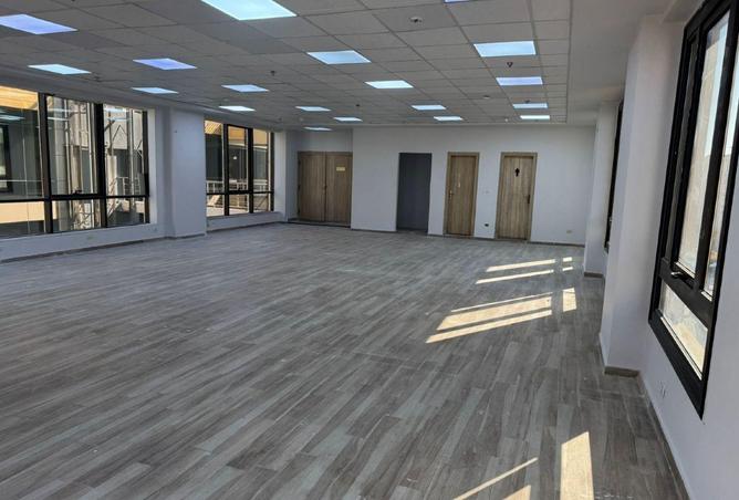 77335860 - Property Image 3