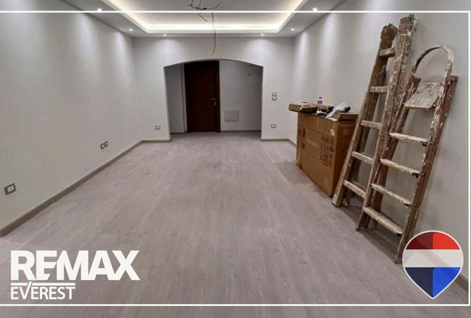 8703939 - Property Image 3