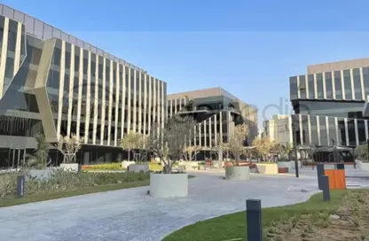 Office Space - Studio - 1 Bathroom for rent in Eastown - 5th Settlement Compounds - The 5th Settlement - New Cairo City - Cairo