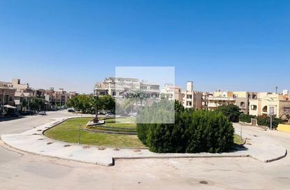Apartment - 3 Bedrooms - 4 Bathrooms for sale in Al Shouyfat - 5th Settlement Compounds - The 5th Settlement - New Cairo City - Cairo