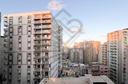 شقة - 3 - 2 للبيع في كفر عبده - رشدي - حي شرق - الاسكندرية