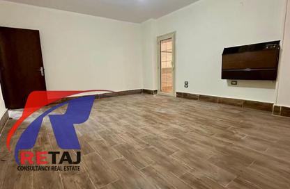 Apartment - 4 Bedrooms - 2 Bathrooms for sale in Abbas Al Akkad St. - 1st Zone - Nasr City - Cairo Apartment - 4 Bedrooms - 2 Bathrooms for sale in Abbas Al Akkad St. - 1st Zone - Nasr City - Cairo